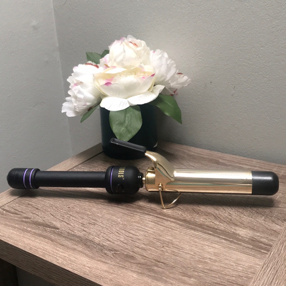 ❁ curling iron ❁